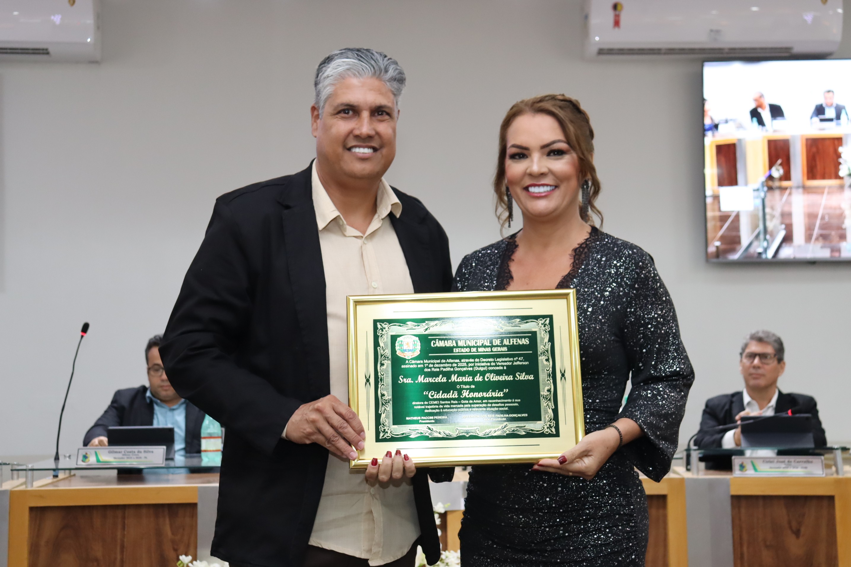 Homenagem foi entregue pelo Vereador Jefferson Guigui