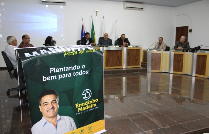 Deputado Emidinho Madeira visita Alfenas para conhecer demandas e prestar contas