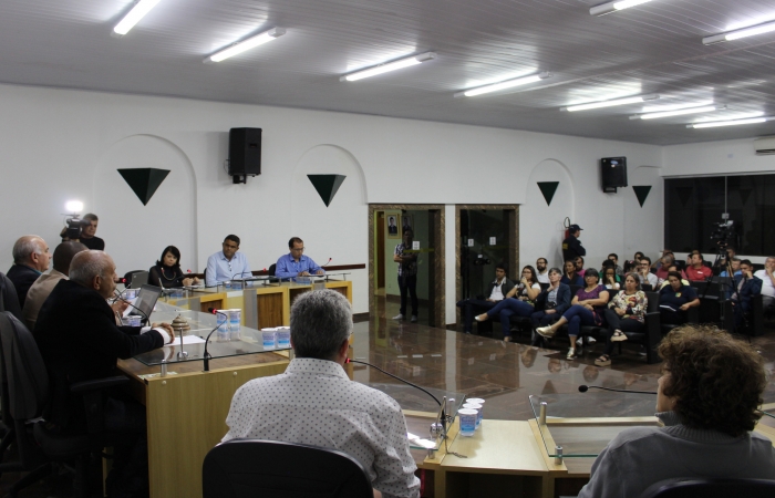 Audiência Pública debate prestação de serviços pela COPASA em Alfenas
