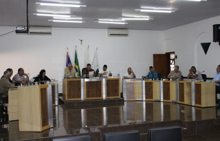 Dois Projetos de Lei aprovados em Reunião Extraordinária