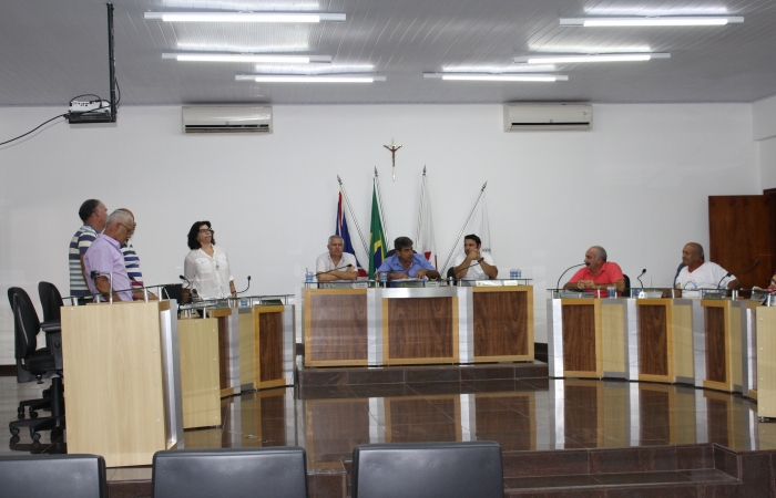 Reunião extraordinária e aprovação de projetos