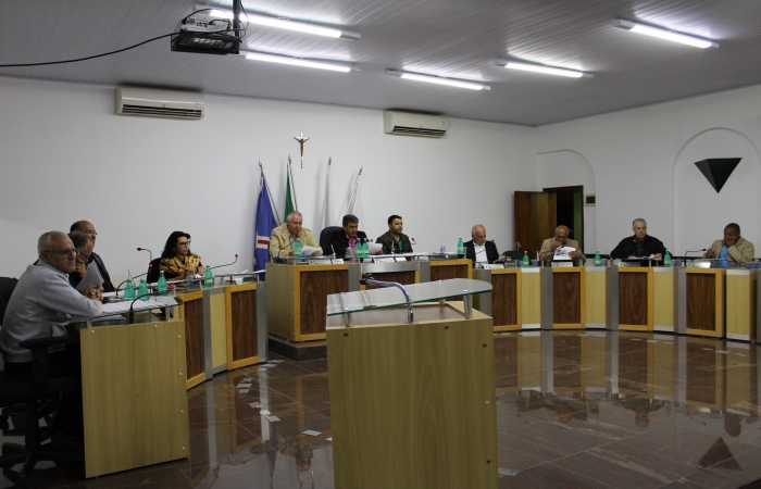 Três Projetos de Lei são aprovados em segundo turno