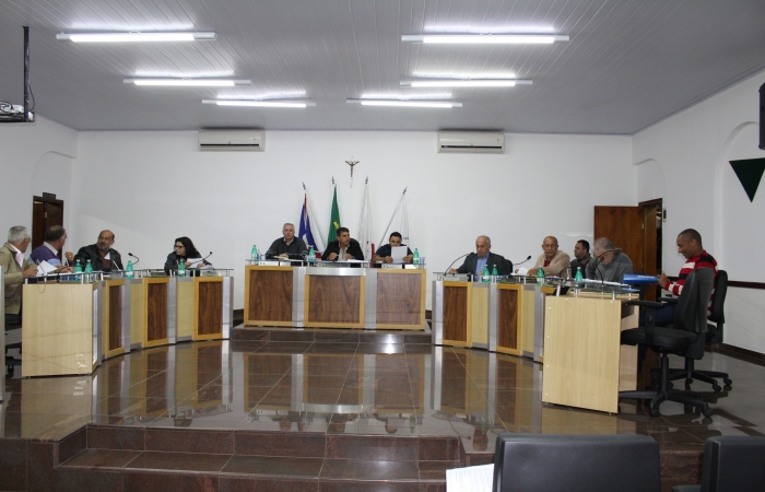 Projetos em Regime de Urgência são aprovados em reunião